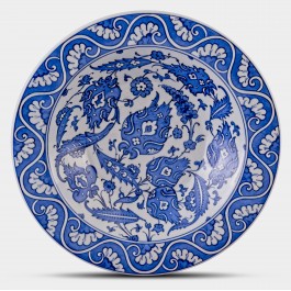 PLATE Blue and white plate with floral pattern ;;36;;;