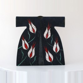 CONTEMPORARY Kaftan with tulips in contemporary style ;34;34